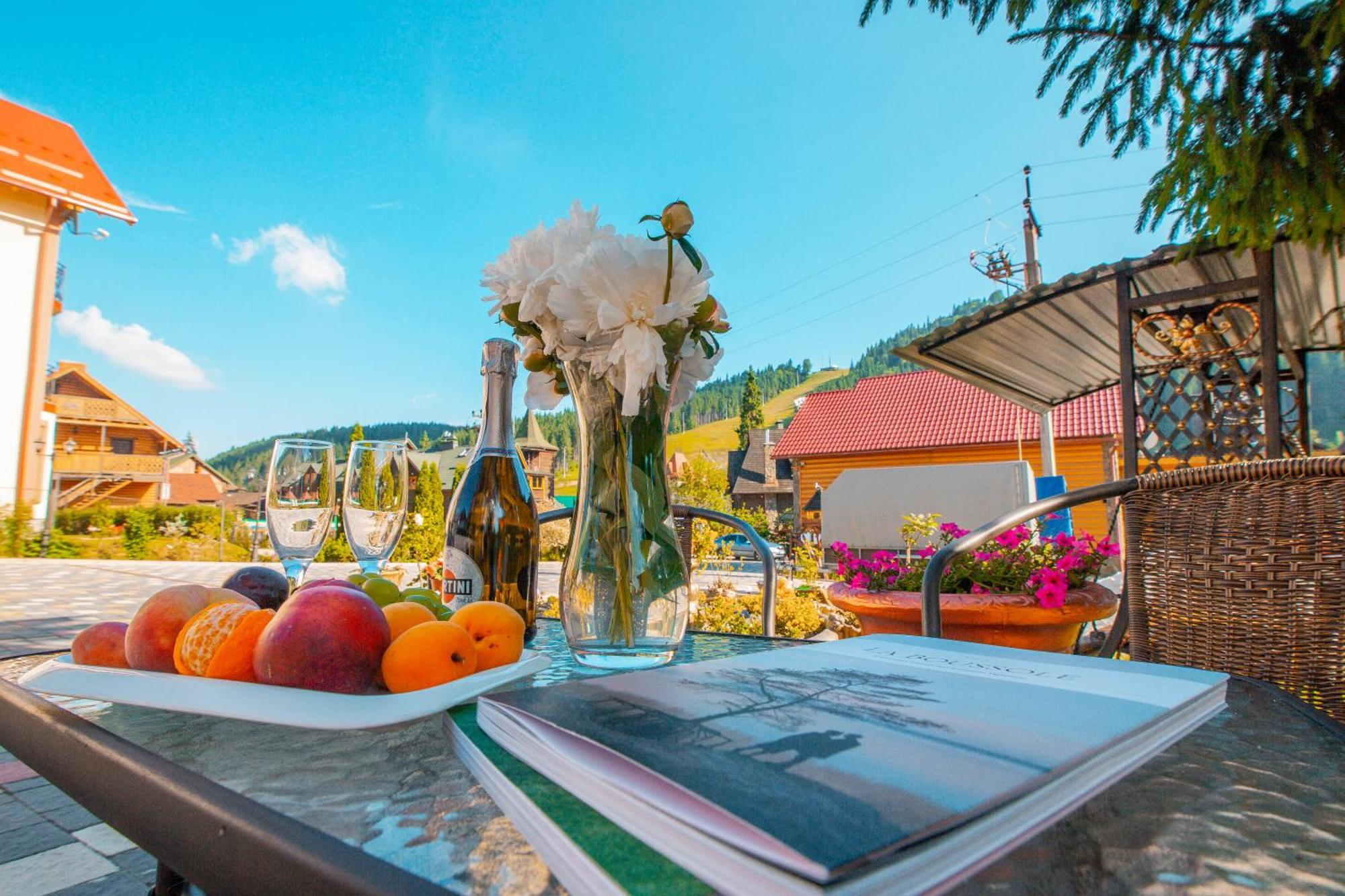 Sadyba U Halyny Sunrise Bukovel Dış mekan fotoğraf
