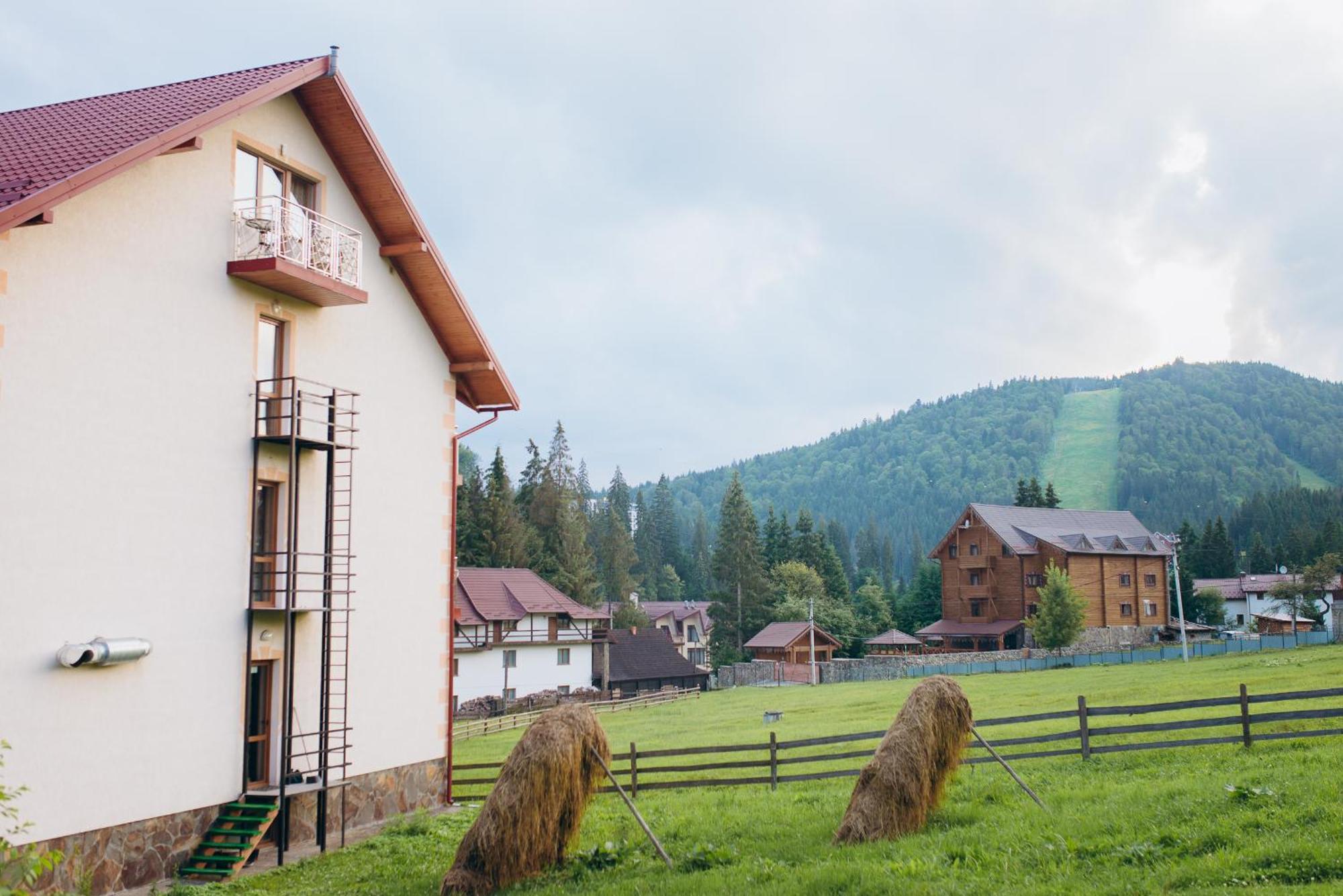 Sadyba U Halyny Sunrise Bukovel Dış mekan fotoğraf